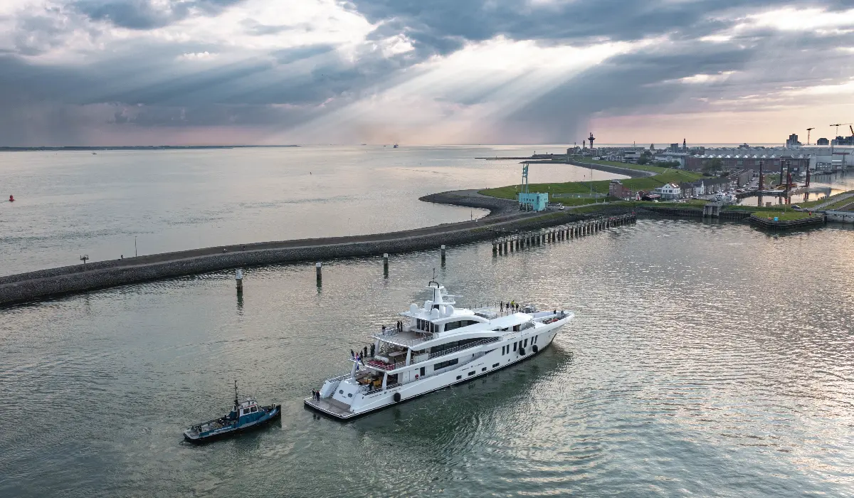 Amels - Moonstone - Super Yacht Charter - Super Yachts for Sale - Exclusive Concierge Club.webp